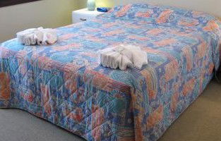 Manly Seaside Holiday Apartments - Accommodation Port Hedland 1