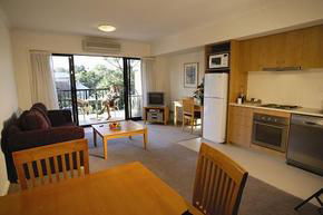 Quest Mont Albert - Accommodation Port Hedland 0