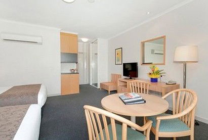 Quality Hotel Woden - Accommodation Port Hedland 1