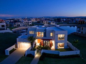 Coombabah QLD Accommodation Port Hedland