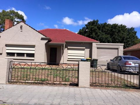 Adelaide Rooms - Accommodation Port Hedland 1
