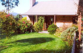 Canowindra Cottage - Accommodation Port Hedland 0