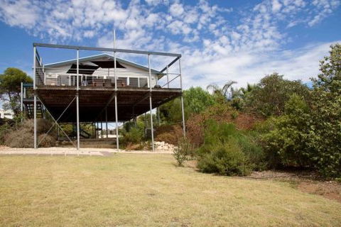 Coral Sands Luxury Beach House - Accommodation Port Hedland 7