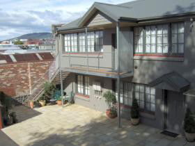 Georgina Cottage Accommodation - Accommodation Port Hedland 0