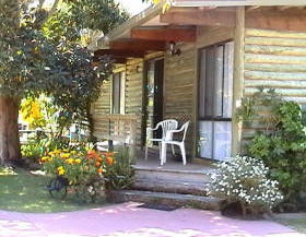Lazy Acre Log Cabins - Accommodation Port Hedland 0