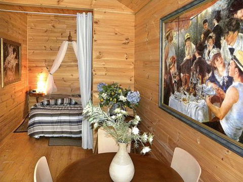 Huon Charm Waterfront Cottages - Accommodation Port Hedland 3