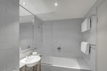 Adina Apartment Hotel Chippendale - Accommodation Port Hedland 3