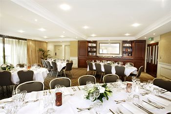 Grand Mercure The Hills Lodge - Accommodation Port Hedland 4