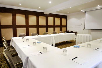 Grand Mercure The Hills Lodge - Accommodation Port Hedland 20