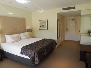 Grand Mercure The Hills Lodge - Accommodation Port Hedland 39