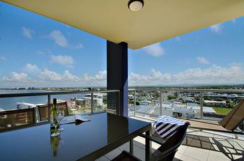 Pumicestone Blue - Accommodation Port Hedland 6