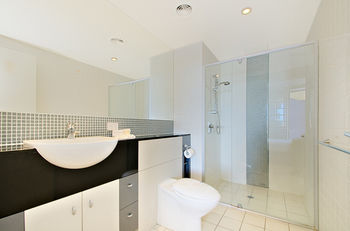 Pumicestone Blue - Accommodation Port Hedland 9