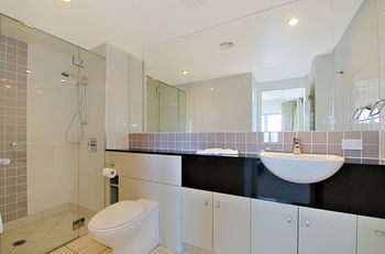 Pumicestone Blue - Accommodation Port Hedland 11