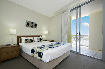 Pumicestone Blue - Accommodation Port Hedland 16
