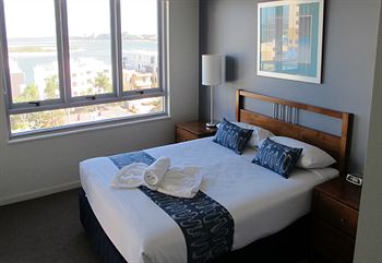 Pumicestone Blue - Accommodation Port Hedland 5