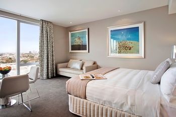 Art Series - The Olsen - Accommodation Port Hedland 7