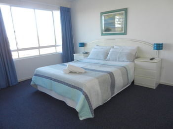 Beachside Resort - Kawana Waters - Accommodation Port Hedland 28