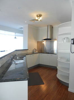 Beachside Resort - Kawana Waters - Accommodation Port Hedland 33