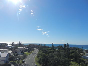 Beachside Resort - Kawana Waters - Accommodation Port Hedland 35