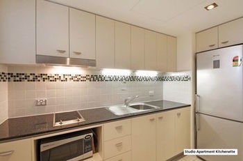 OVR Caloundra - Accommodation Port Hedland 13