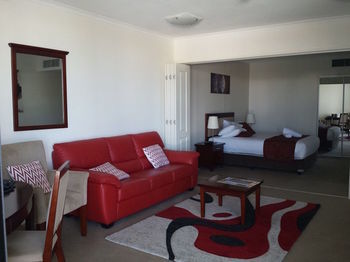 OVR Caloundra - Accommodation Port Hedland 15