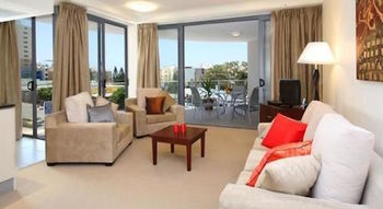OVR Caloundra - Accommodation Port Hedland 17