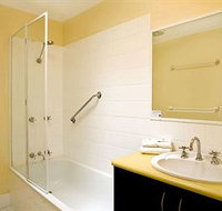 Beach Breakers Resort - Accommodation Port Hedland