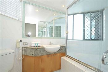 Malibu Mooloolaba - Accommodation Port Hedland 0