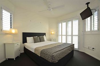 Malibu Mooloolaba - Accommodation Port Hedland 7