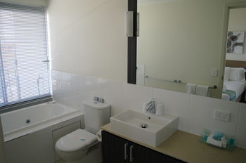 Monaco - Accommodation Port Hedland 1