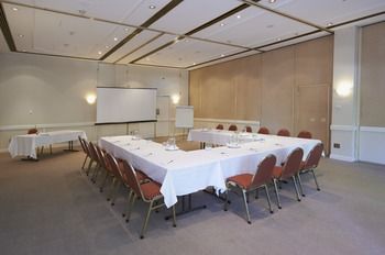 Waldorf Pennant Hills Apartment Hotel - Accommodation Port Hedland 12
