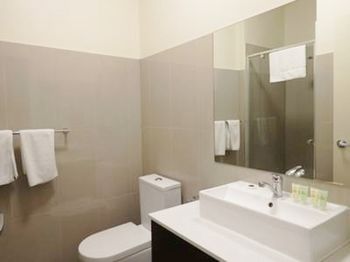Naughtons Parkville Hotel - Accommodation Port Hedland 7