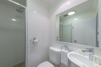 Quality Hotel CKS Sydney Airport - Accommodation Port Hedland 0