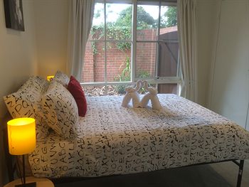 Australian Home Away Doncaster Elgar 2 - Accommodation Port Hedland 7