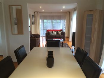 Australian Home Away Doncaster Elgar 2 - Accommodation Port Hedland 10