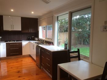 Australian Home Away Doncaster Elgar 2 - Accommodation Port Hedland 13