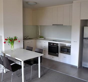 Albert Road Serviced Apartments - Accommodation Port Hedland 4