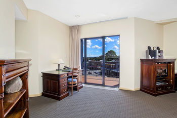 Quality Suites Boulevard On Beaumont - Accommodation Port Hedland 4
