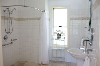 Avoca Valley Bed & Breakfast - Accommodation Port Hedland 10