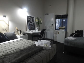 Airport Hotel Sydney - Accommodation Port Hedland 2