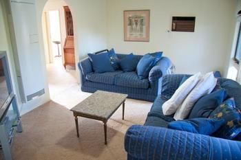 Yarra Glen Racecourse Apartments - Accommodation Port Hedland 6