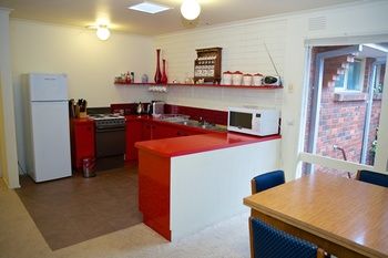 Yarra Glen Racecourse Apartments - Accommodation Port Hedland 12