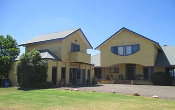 Tranquil Vale Vineyard & Cottages - Accommodation Port Hedland 16