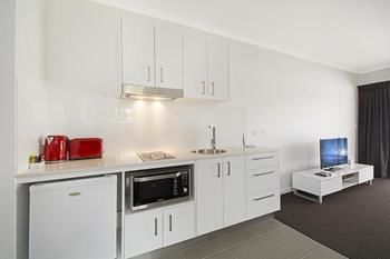 Cooroy Luxury Motel Apartments Noosa - Accommodation Port Hedland 15