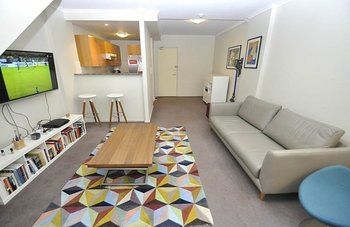 Darlinghurst 403 Pop Furnished Apartment - Accommodation Port Hedland 6