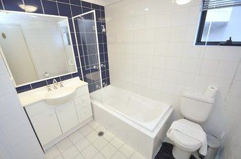 Darlinghurst 411 Pop Furnished Apartment - Accommodation Port Hedland 3