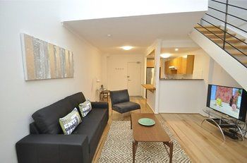 Darlinghurst 411 Pop Furnished Apartment - Accommodation Port Hedland 4