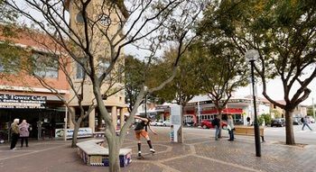 Hamilton Executive Apartments - Accommodation Port Hedland 12