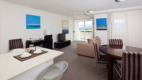 BEST WESTERN PLUS Cairns Central Apartments - Accommodation Port Hedland 2
