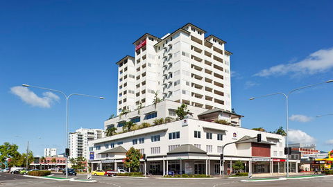 BEST WESTERN PLUS Cairns Central Apartments - Accommodation Port Hedland 3